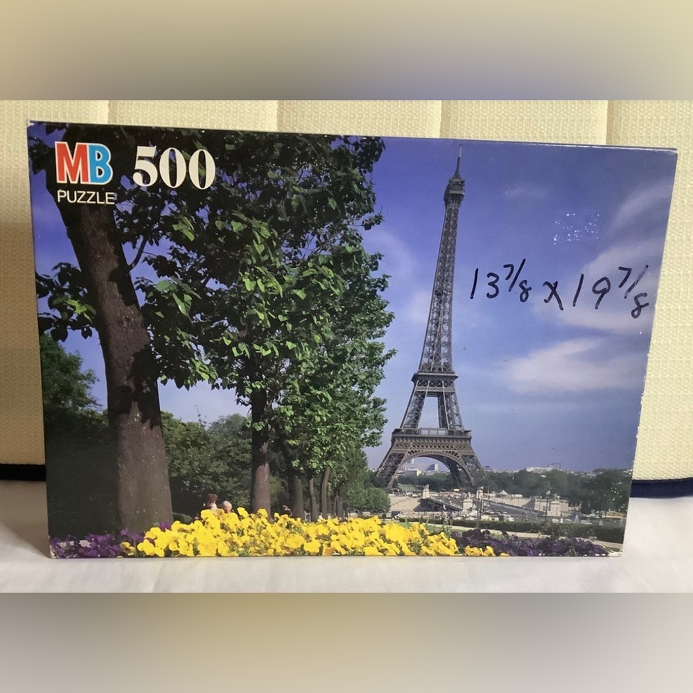 VINTAGE MB Crowley puzzle 500 pieces Paris 1996